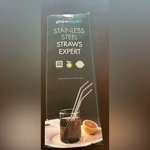 NIB 16 piece straw/tip set.